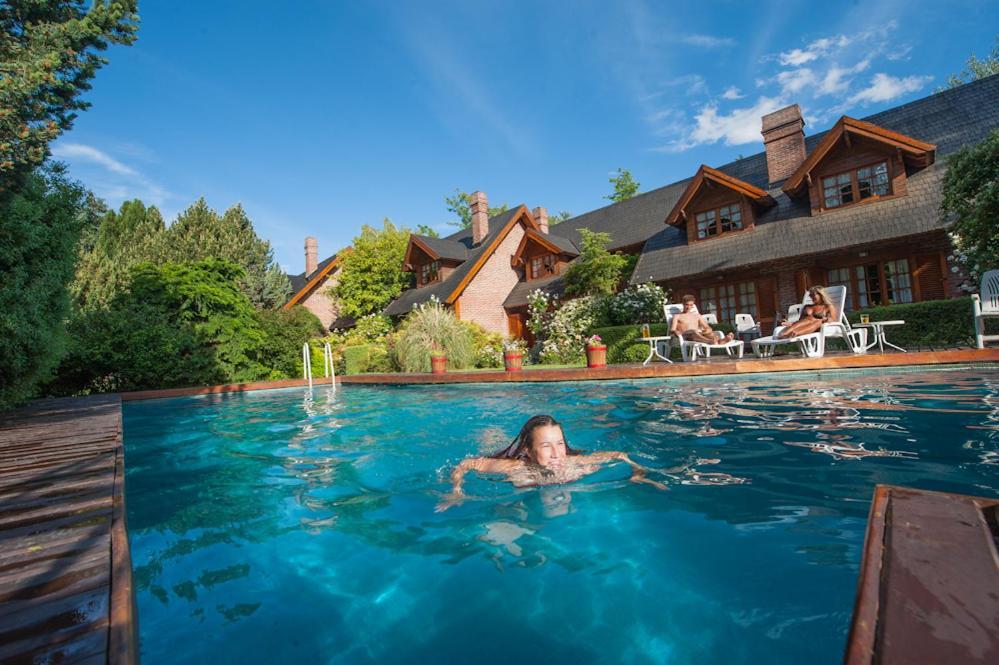 Apart Hotel La Bora Сан-Мартін-де-лос-Андес Екстер'єр фото